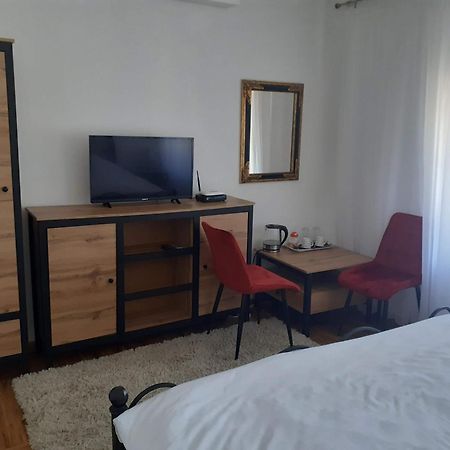 Apartmani Zaara Сараево Экстерьер фото
