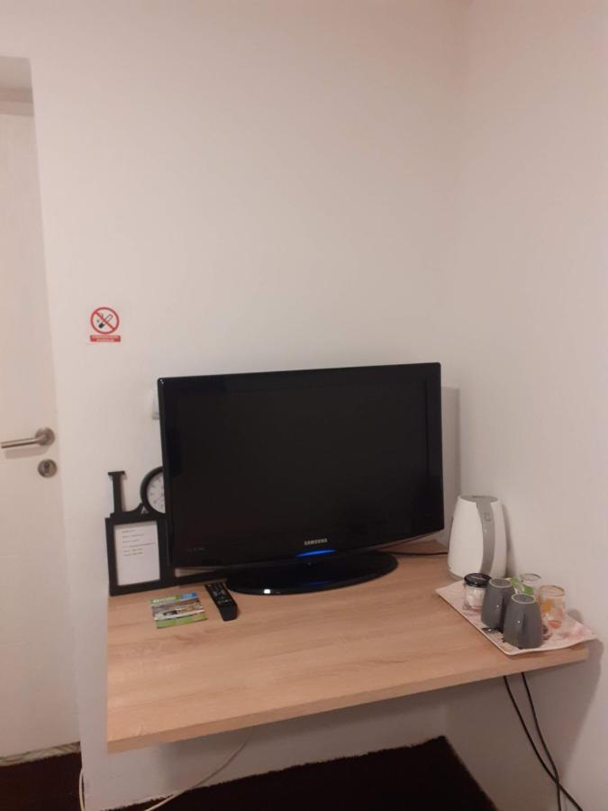 Apartmani Zaara Сараево Экстерьер фото