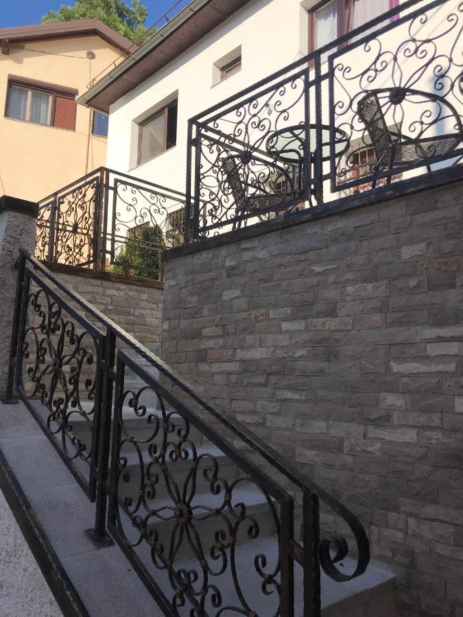 Apartmani Zaara Сараево Экстерьер фото